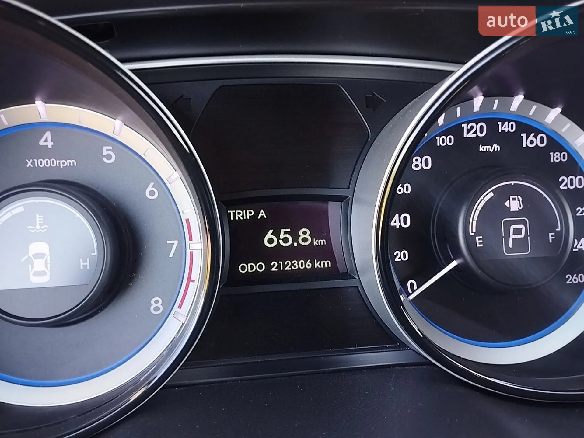 2011 Hyundai Sonata - мініатюра 8