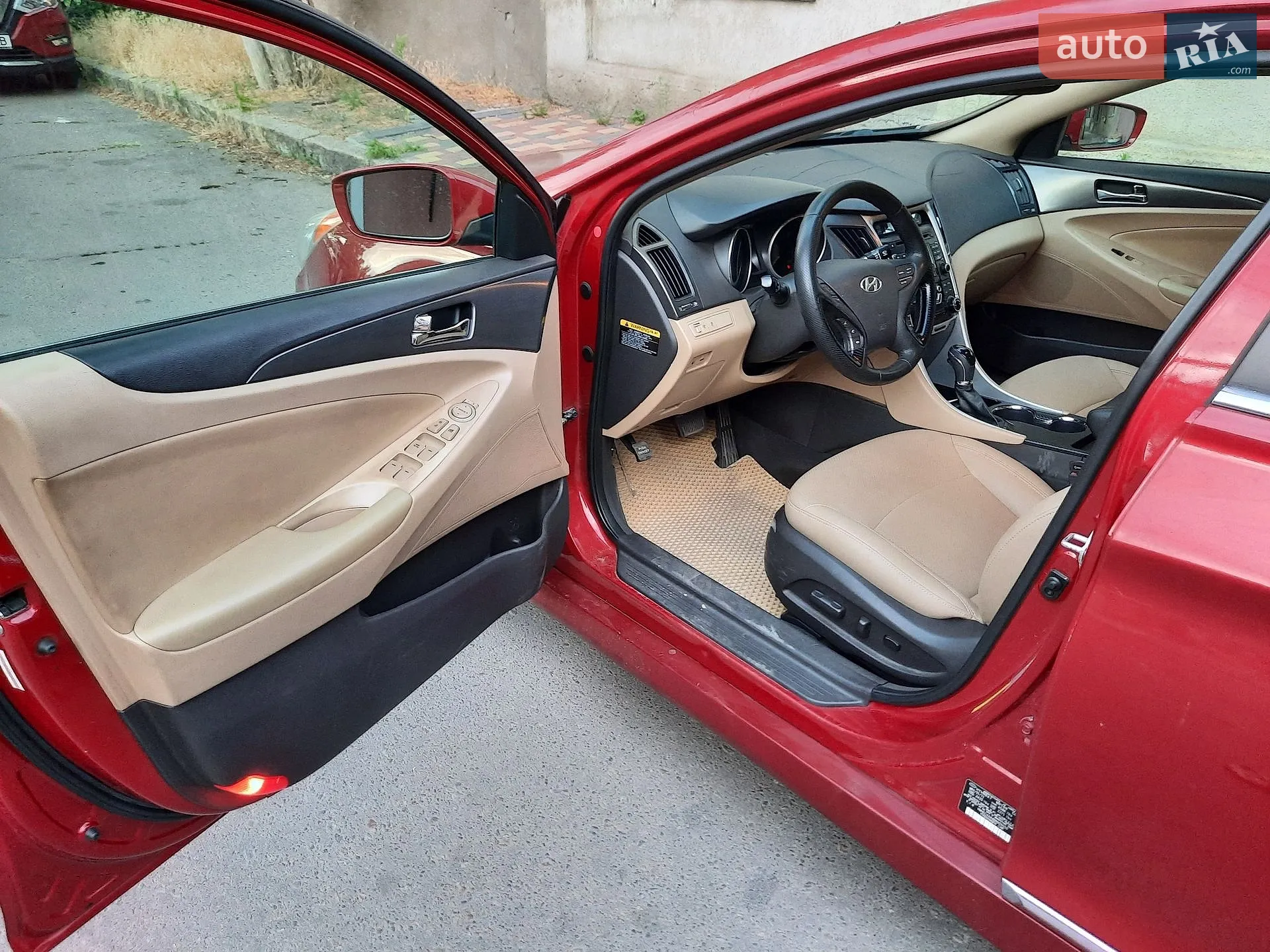 2011 Hyundai Sonata - мініатюра 11