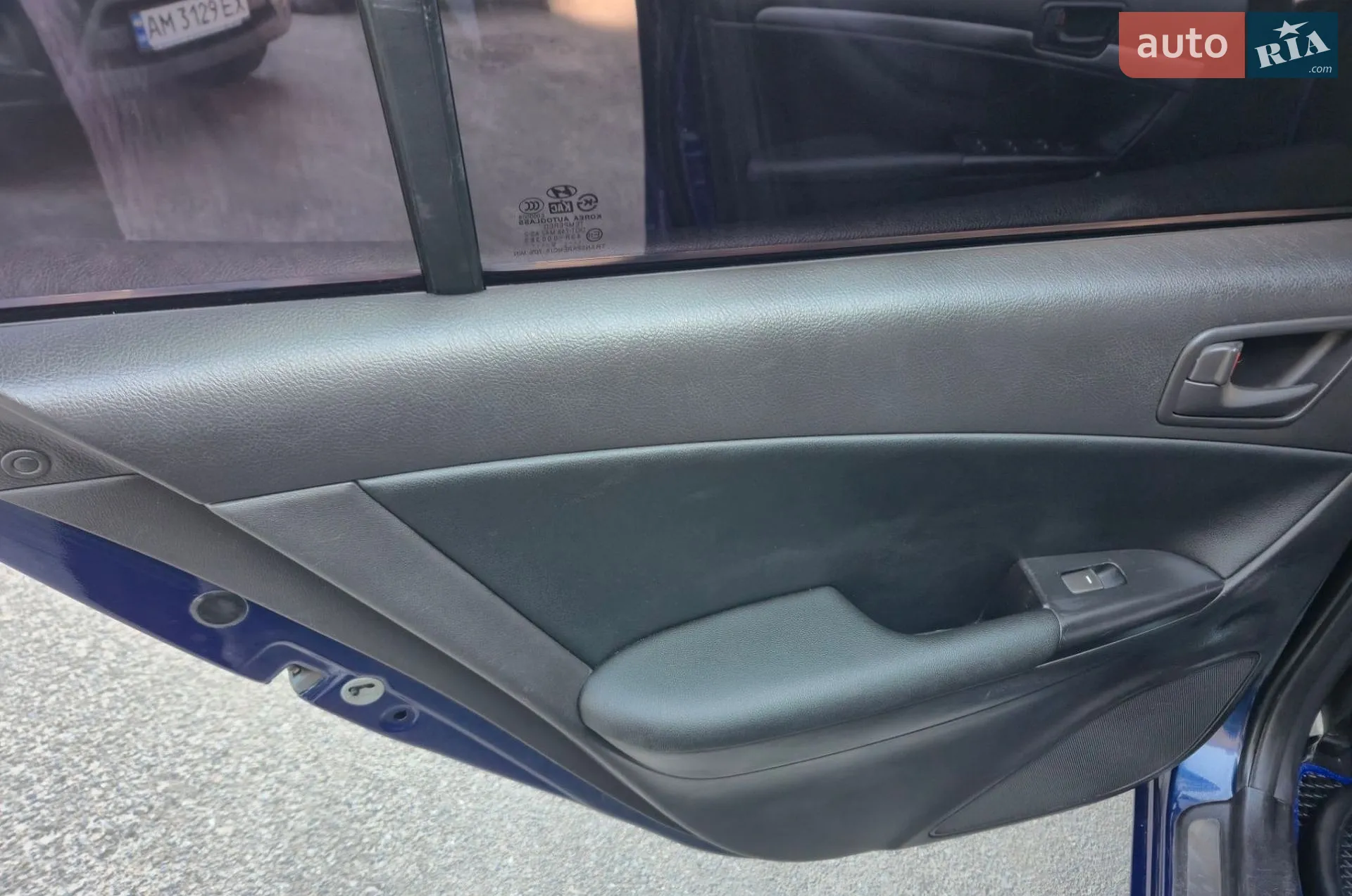 2010 Hyundai Sonata - мініатюра 9