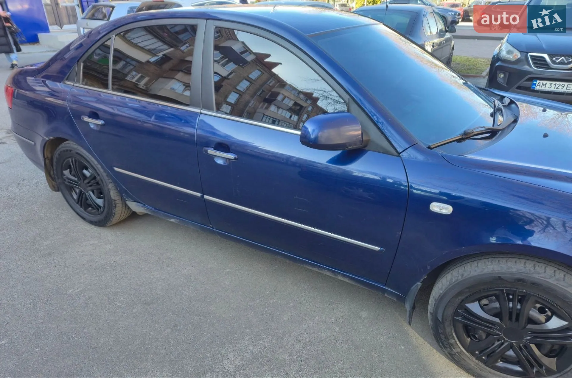 2010 Hyundai Sonata - мініатюра 19