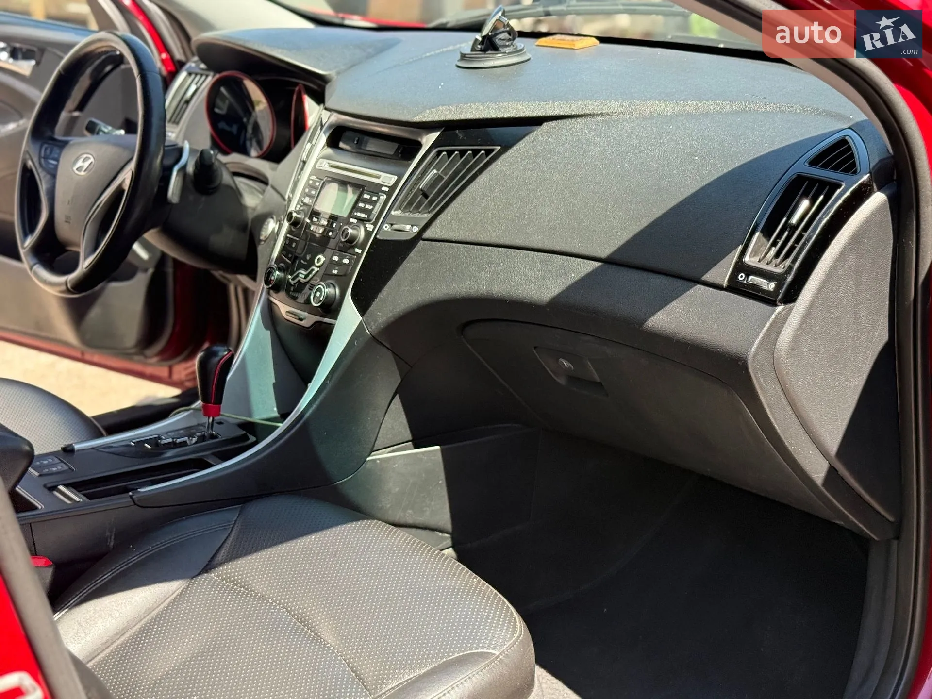 2011 Hyundai Sonata - мініатюра 16