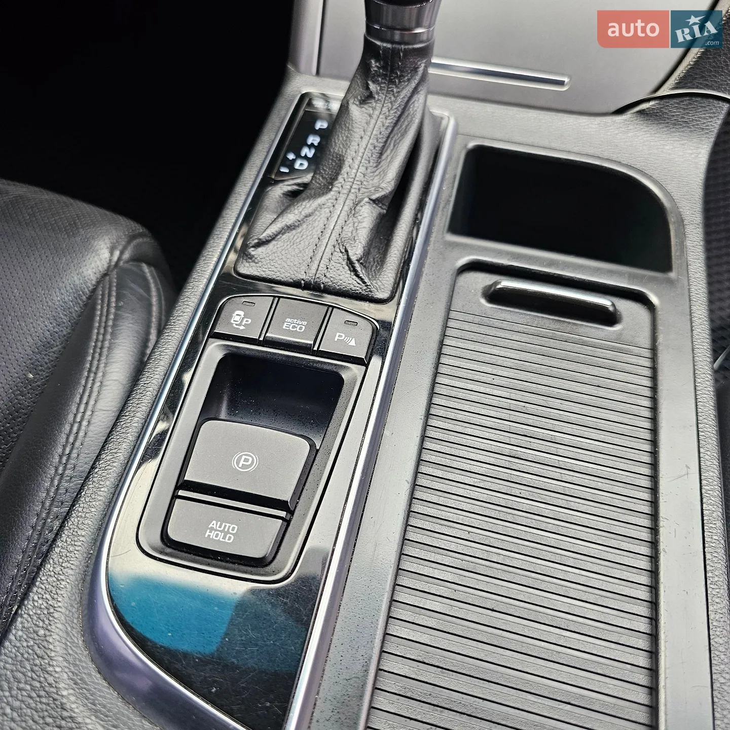 2015 Hyundai Sonata - мініатюра 29