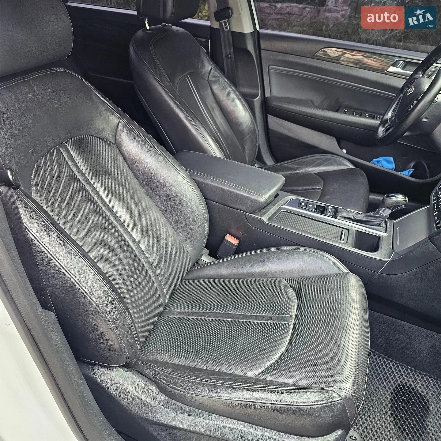 2015 Hyundai Sonata - мініатюра 30