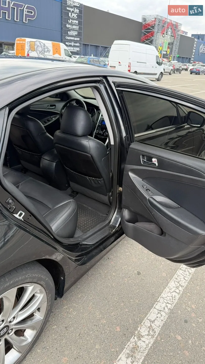 2012 Hyundai Sonata - мініатюра 22