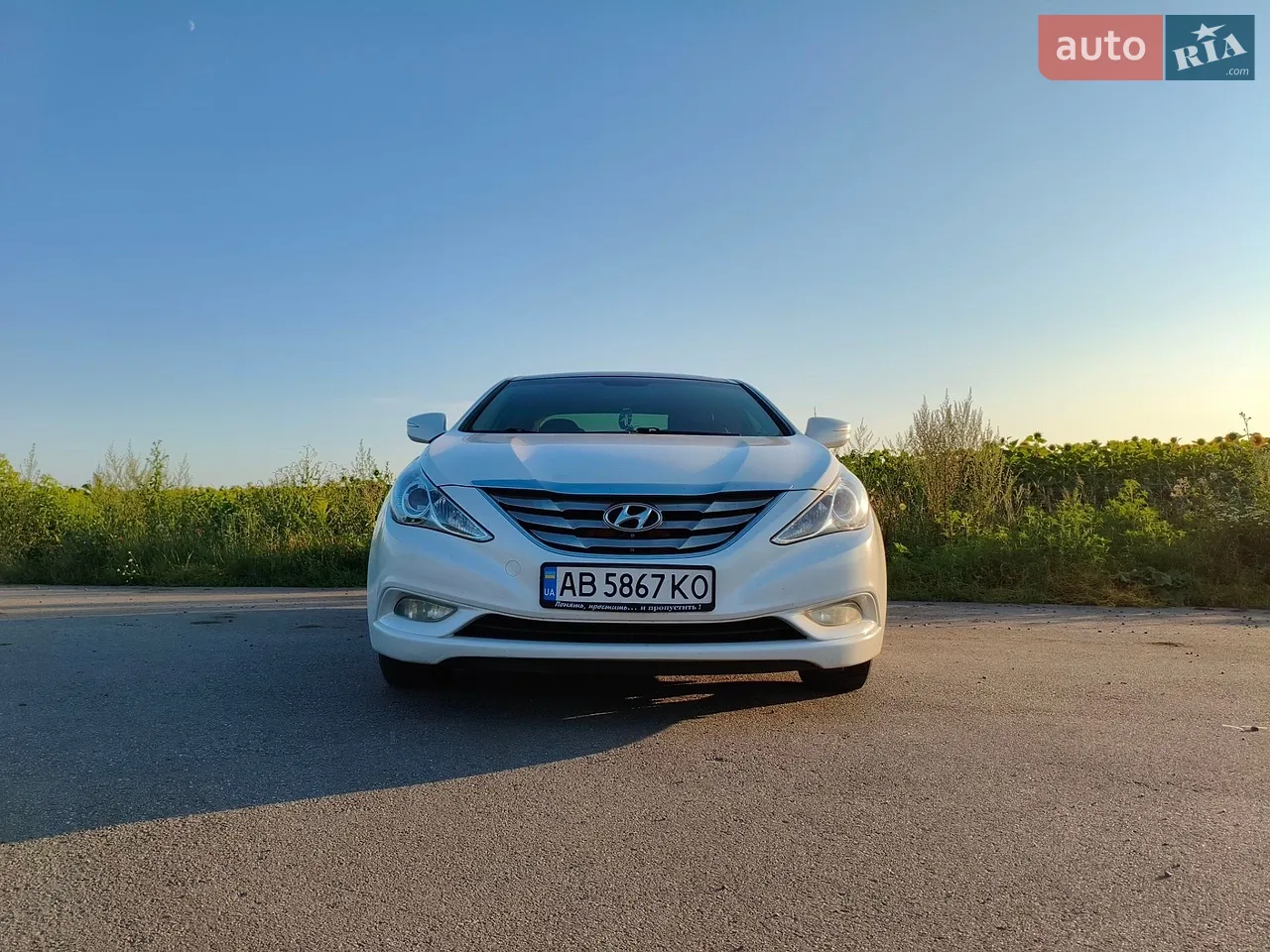 2010 Hyundai Sonata - мініатюра 10