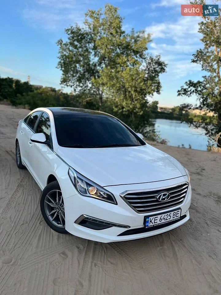 2017 Hyundai Sonata - мініатюра 20