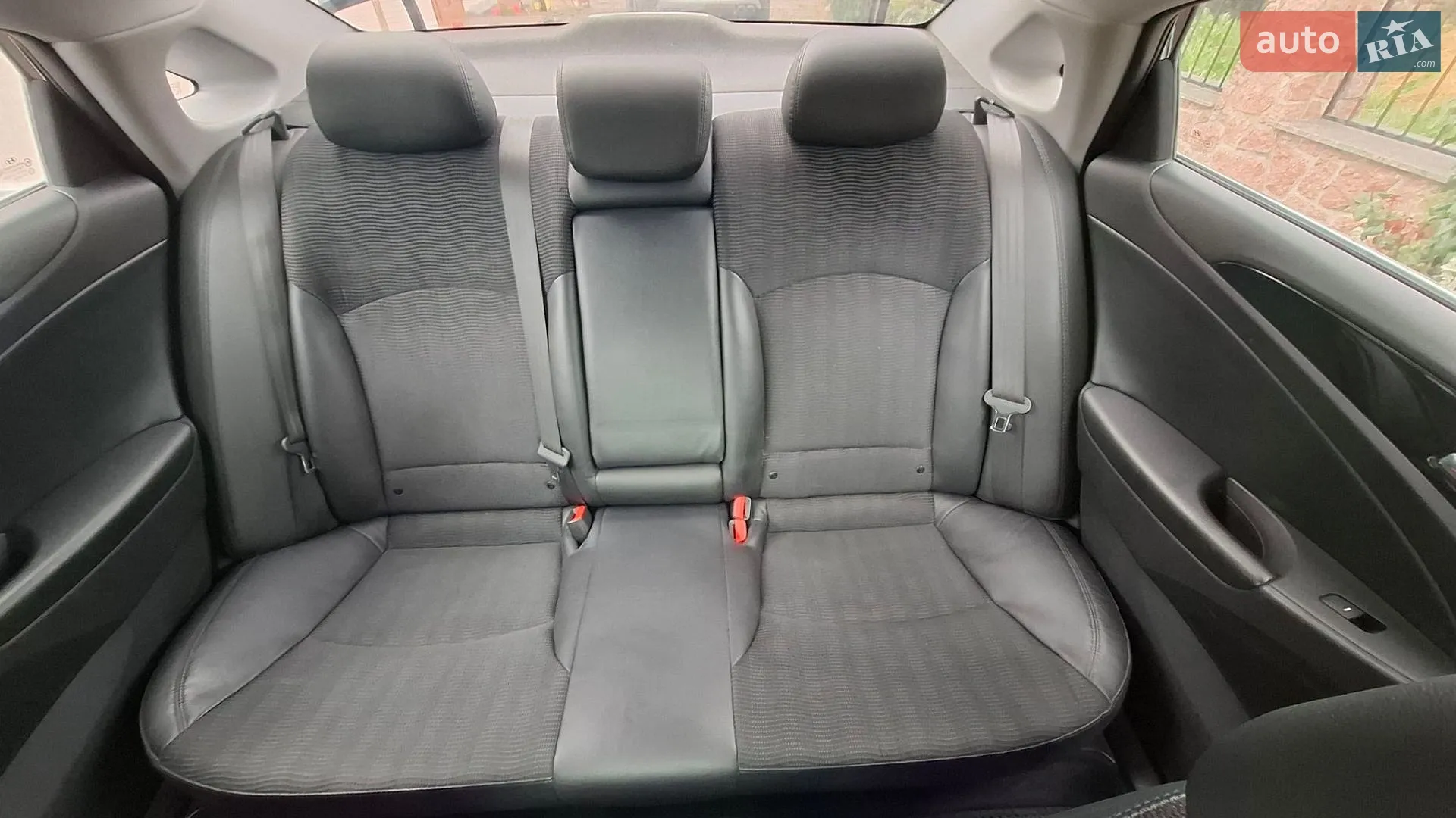 2012 Hyundai Sonata - мініатюра 12