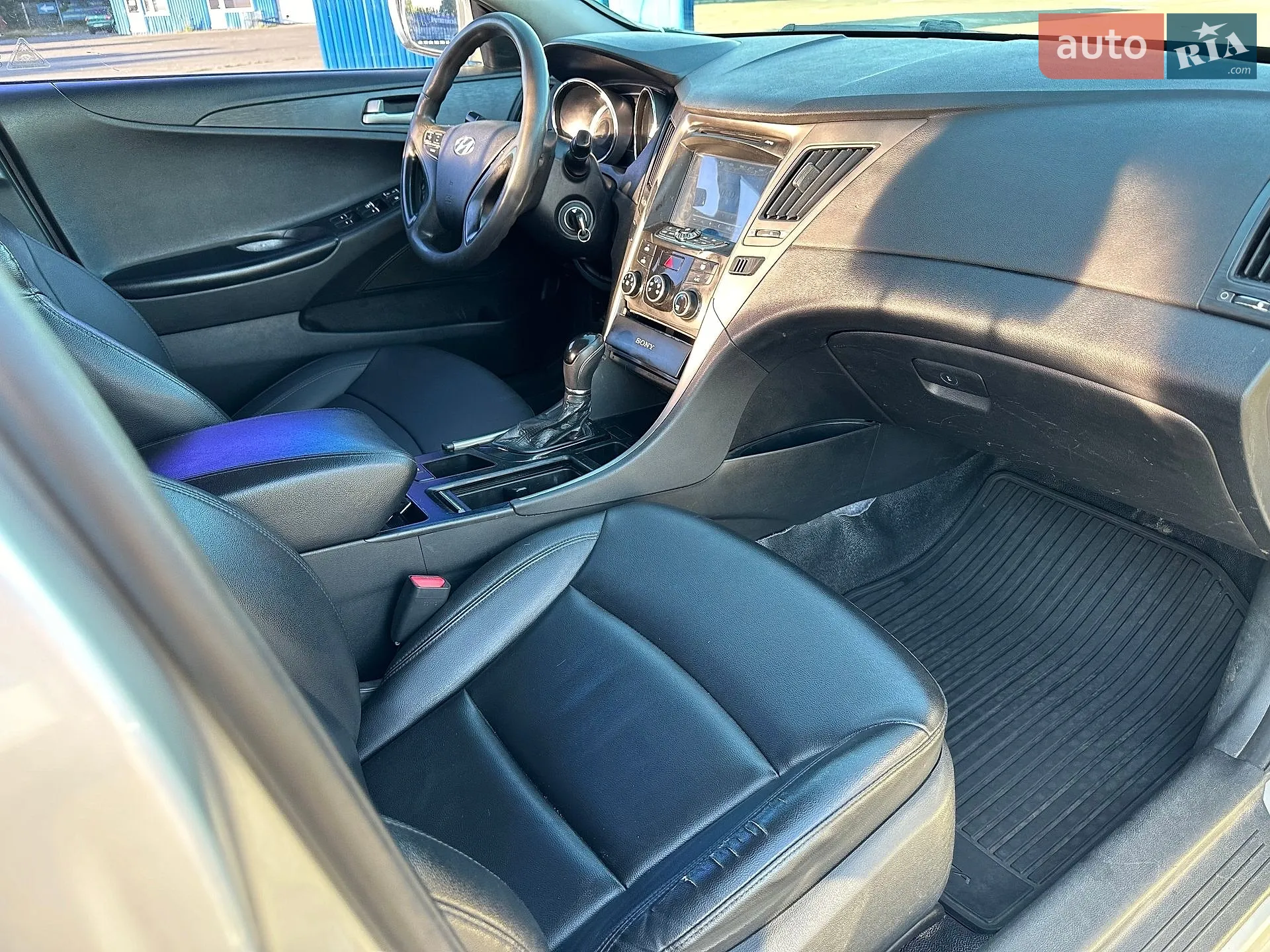 2013 Hyundai Sonata - мініатюра 18