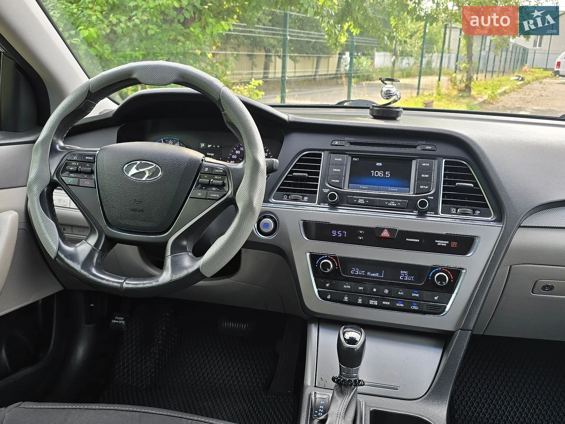 2015 Hyundai Sonata - мініатюра 25
