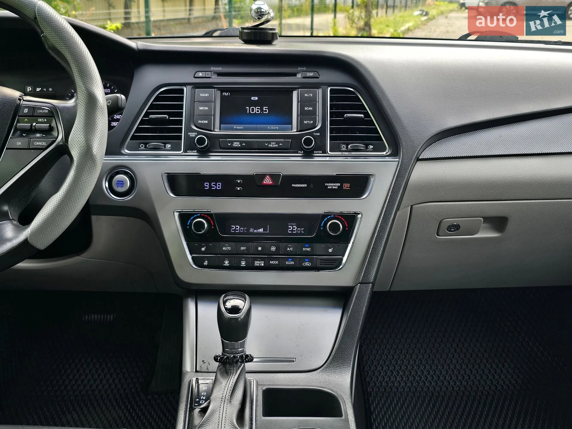2015 Hyundai Sonata - мініатюра 28
