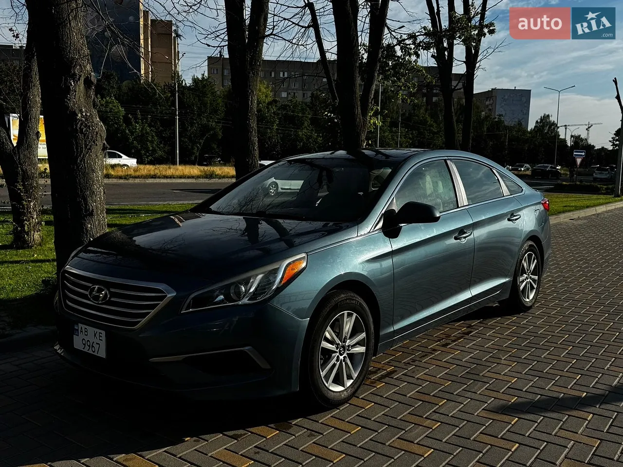 2016 Hyundai Sonata - мініатюра 20