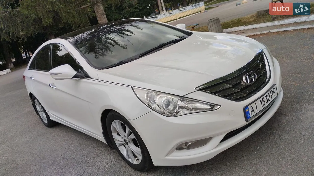 2010 Hyundai Sonata - мініатюра 21