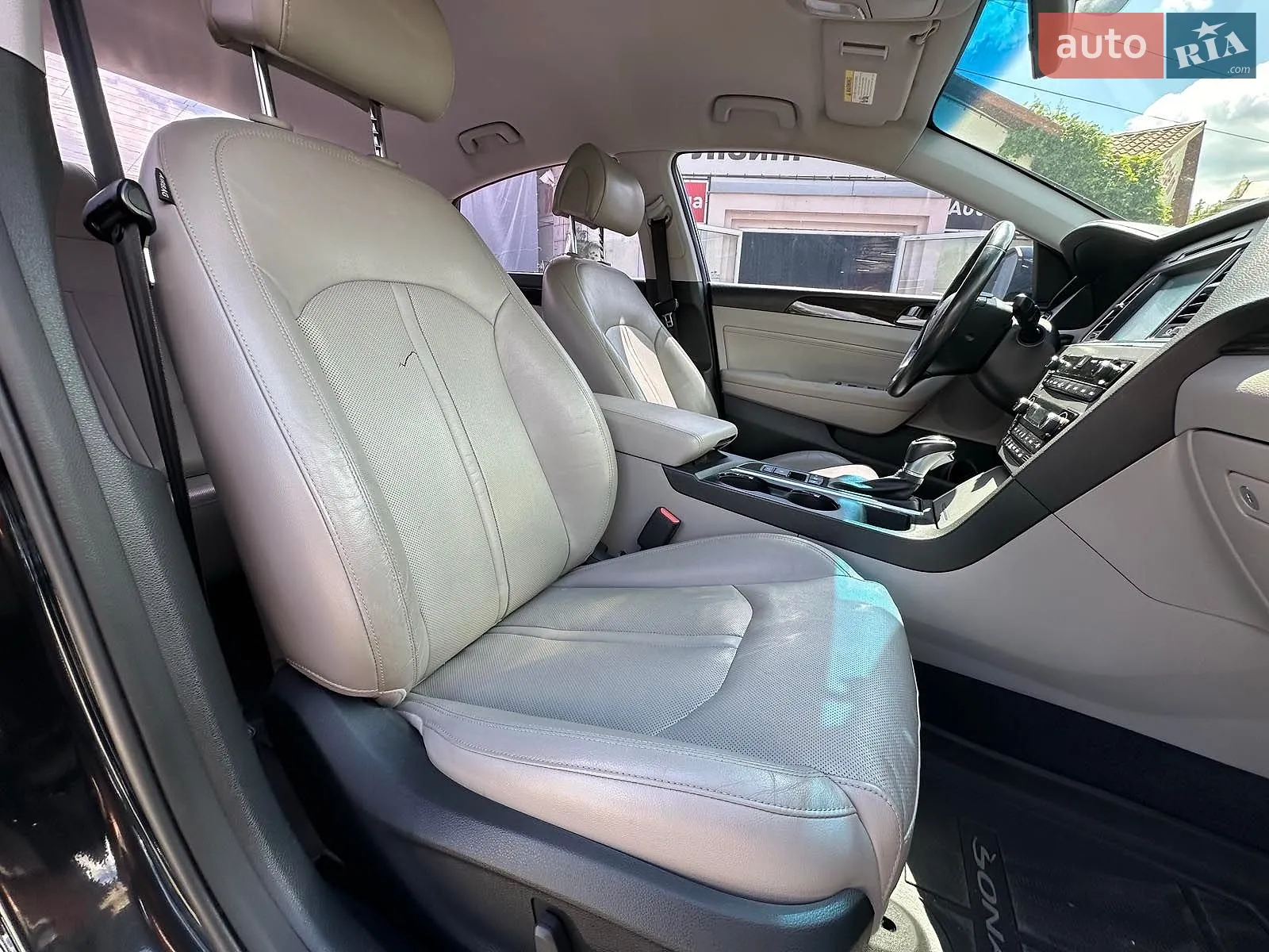 2015 Hyundai Sonata - мініатюра 27