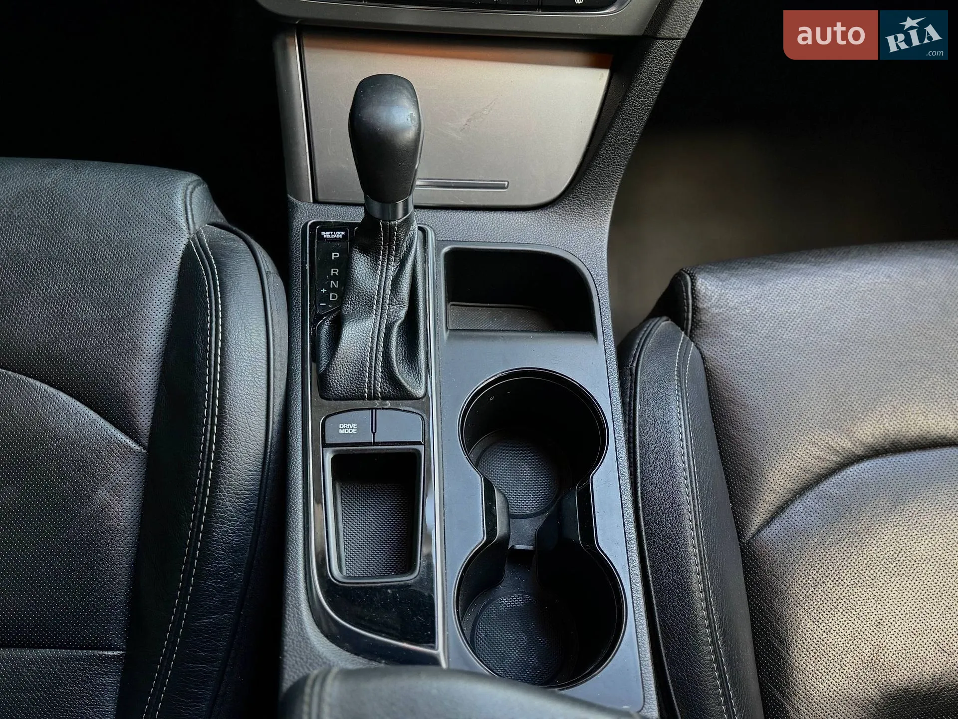 2016 Hyundai Sonata - мініатюра 16