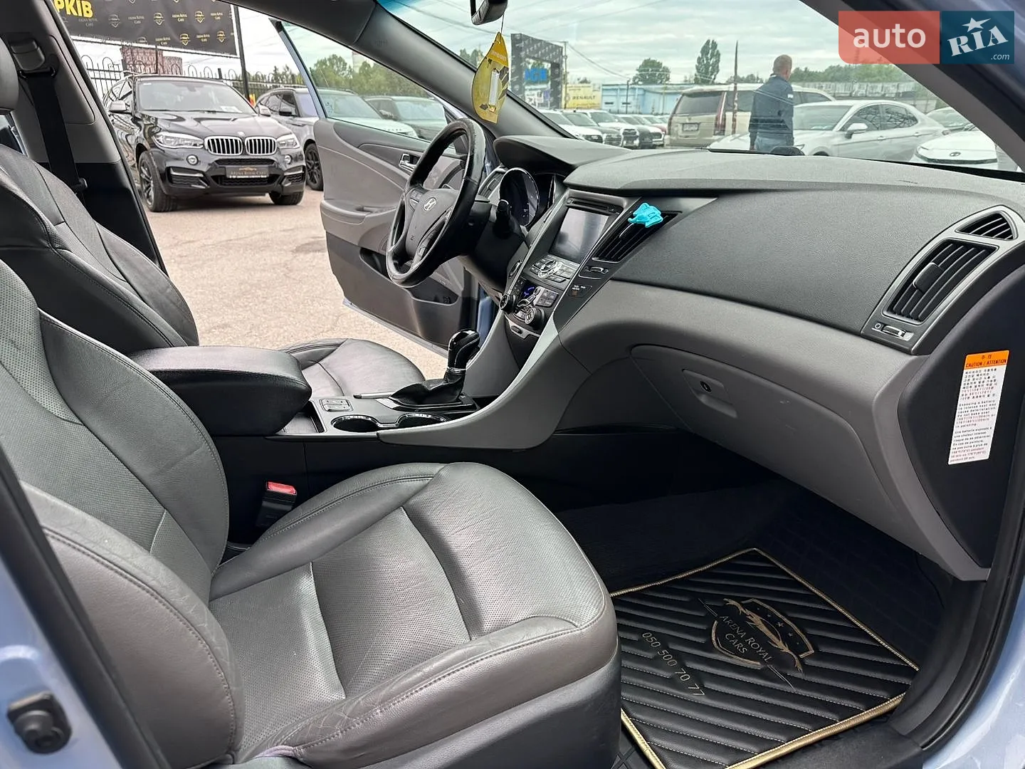 2013 Hyundai Sonata - мініатюра 23