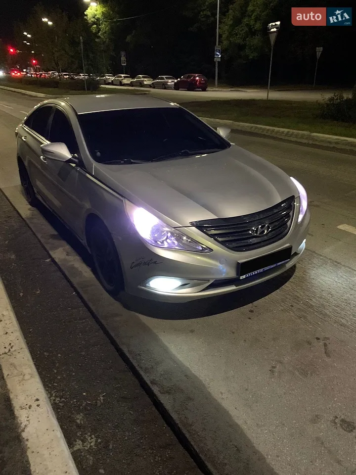 2013 Hyundai Sonata - мініатюра 10