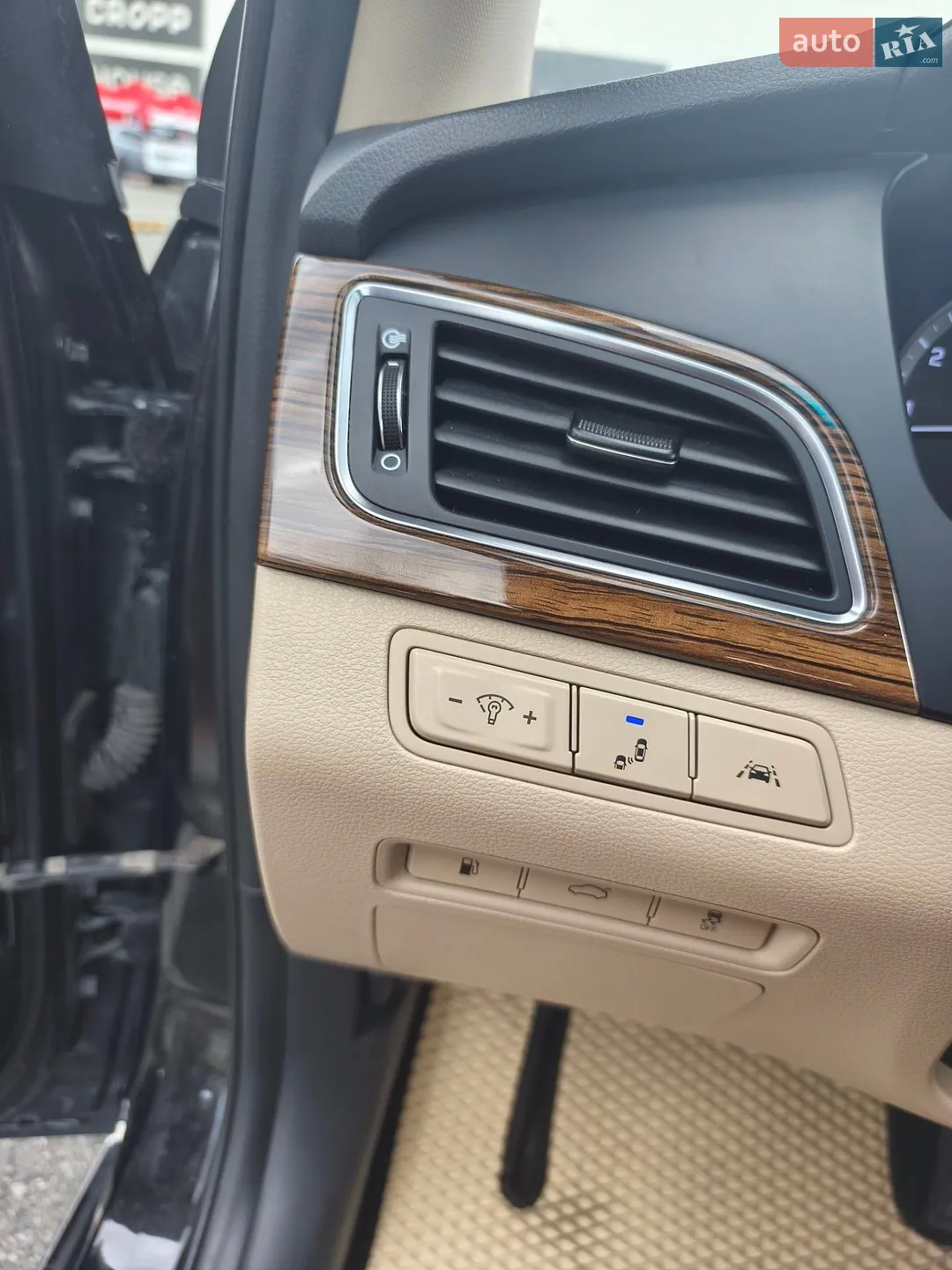 2016 Hyundai Sonata - мініатюра 22