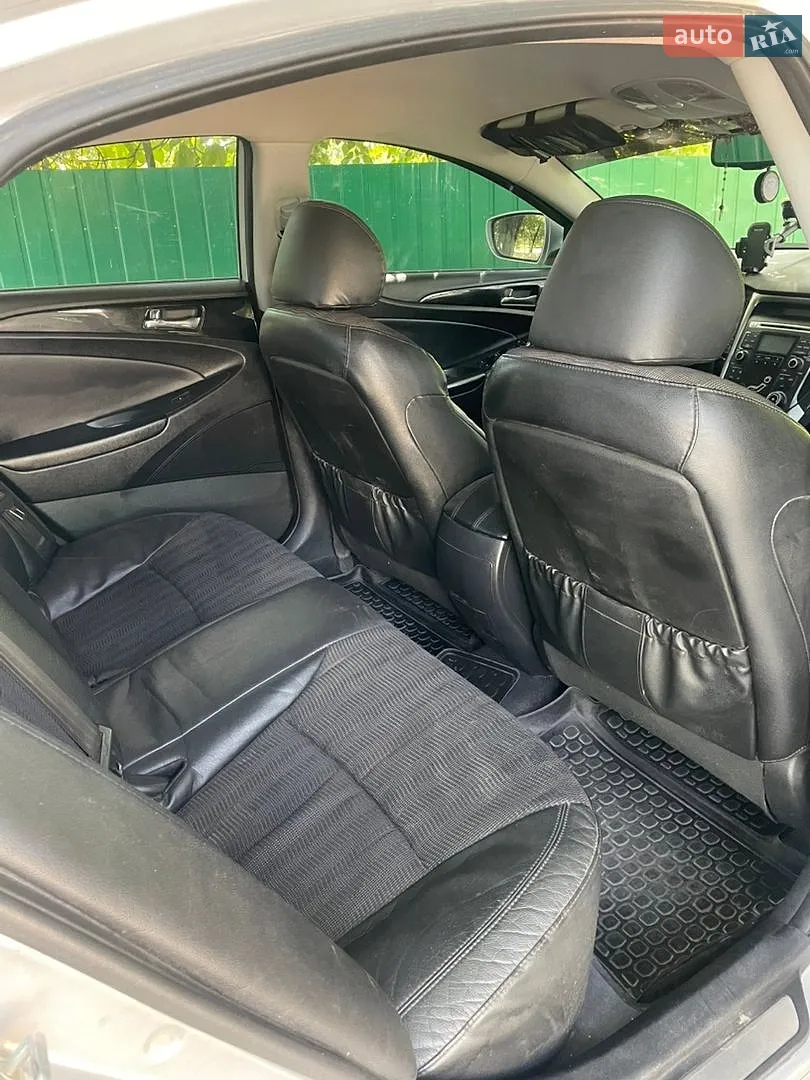 2011 Hyundai Sonata - мініатюра 15