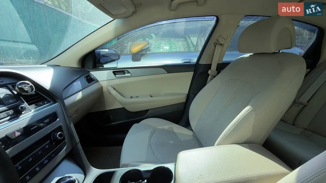 2015 Hyundai Sonata - мініатюра 9