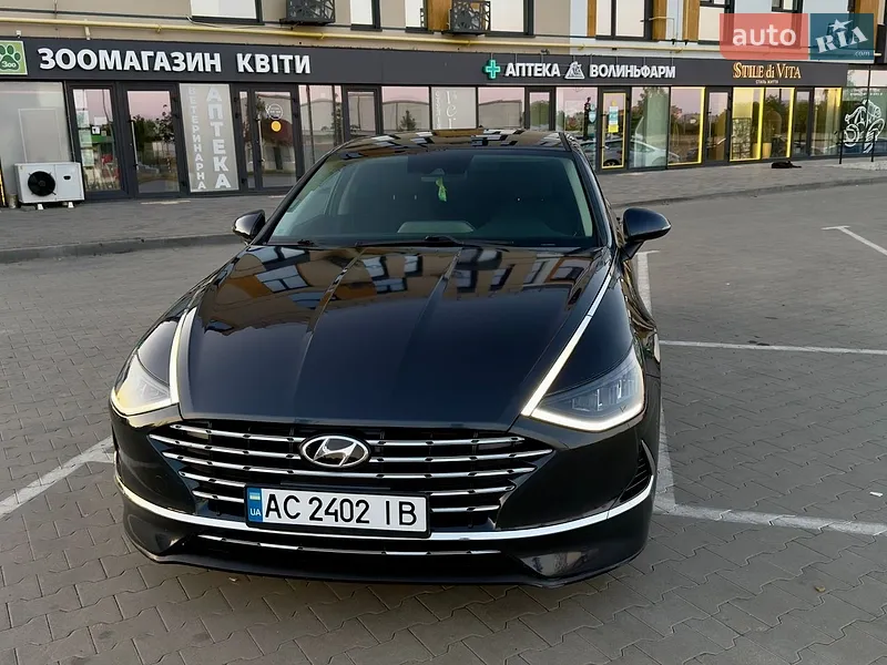 Hyundai Sonata