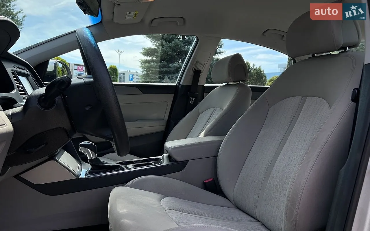 2016 Hyundai Sonata - мініатюра 9