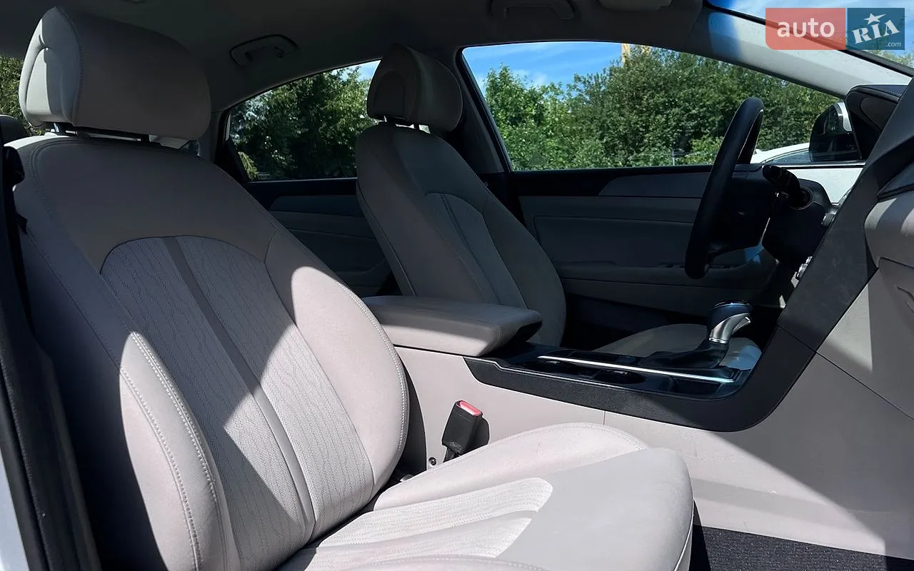 2016 Hyundai Sonata - мініатюра 20