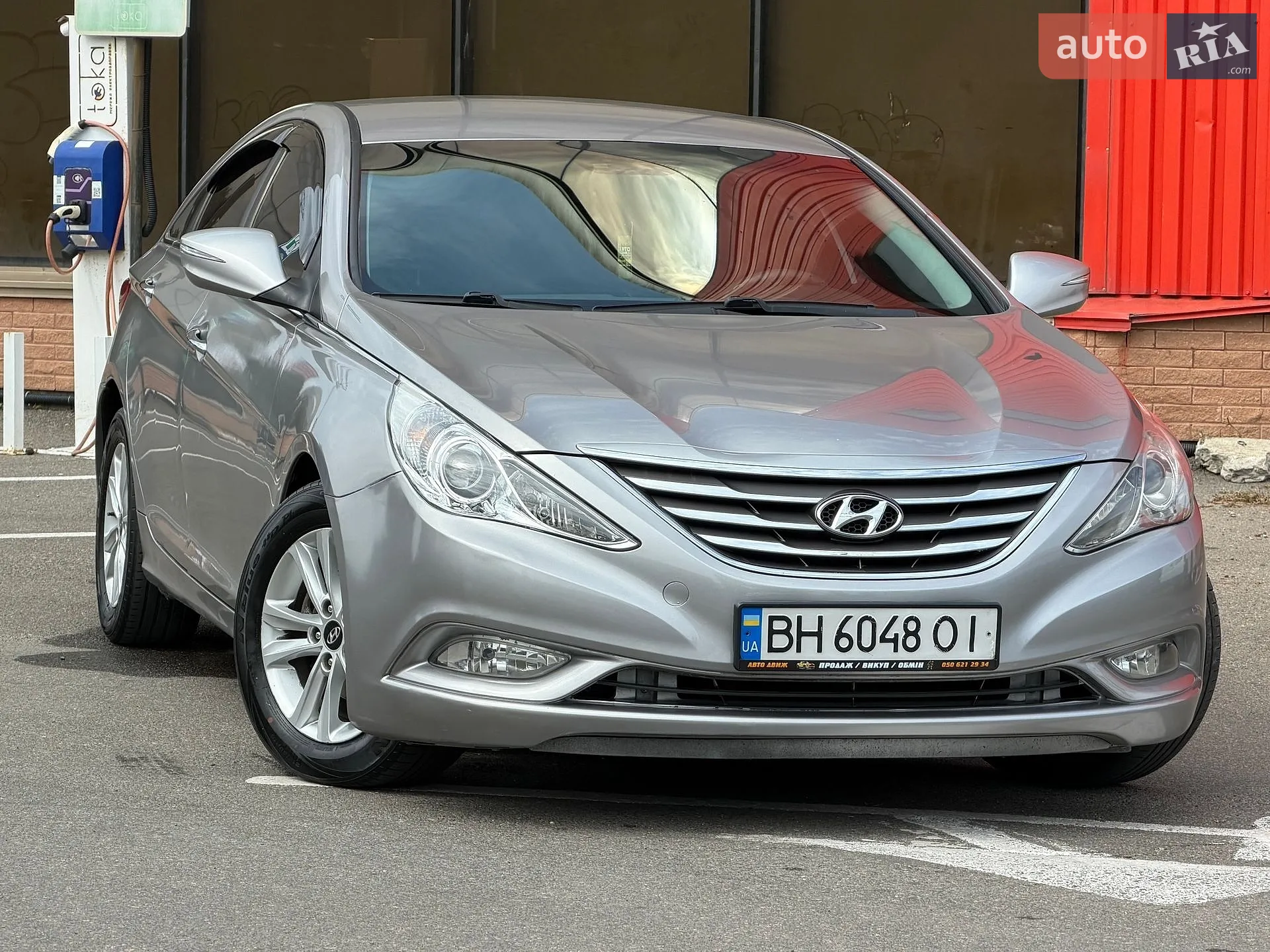 2012 Hyundai Sonata - мініатюра 16