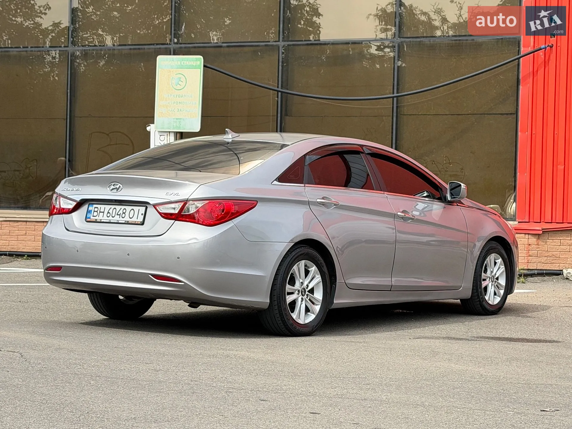 2012 Hyundai Sonata - мініатюра 30
