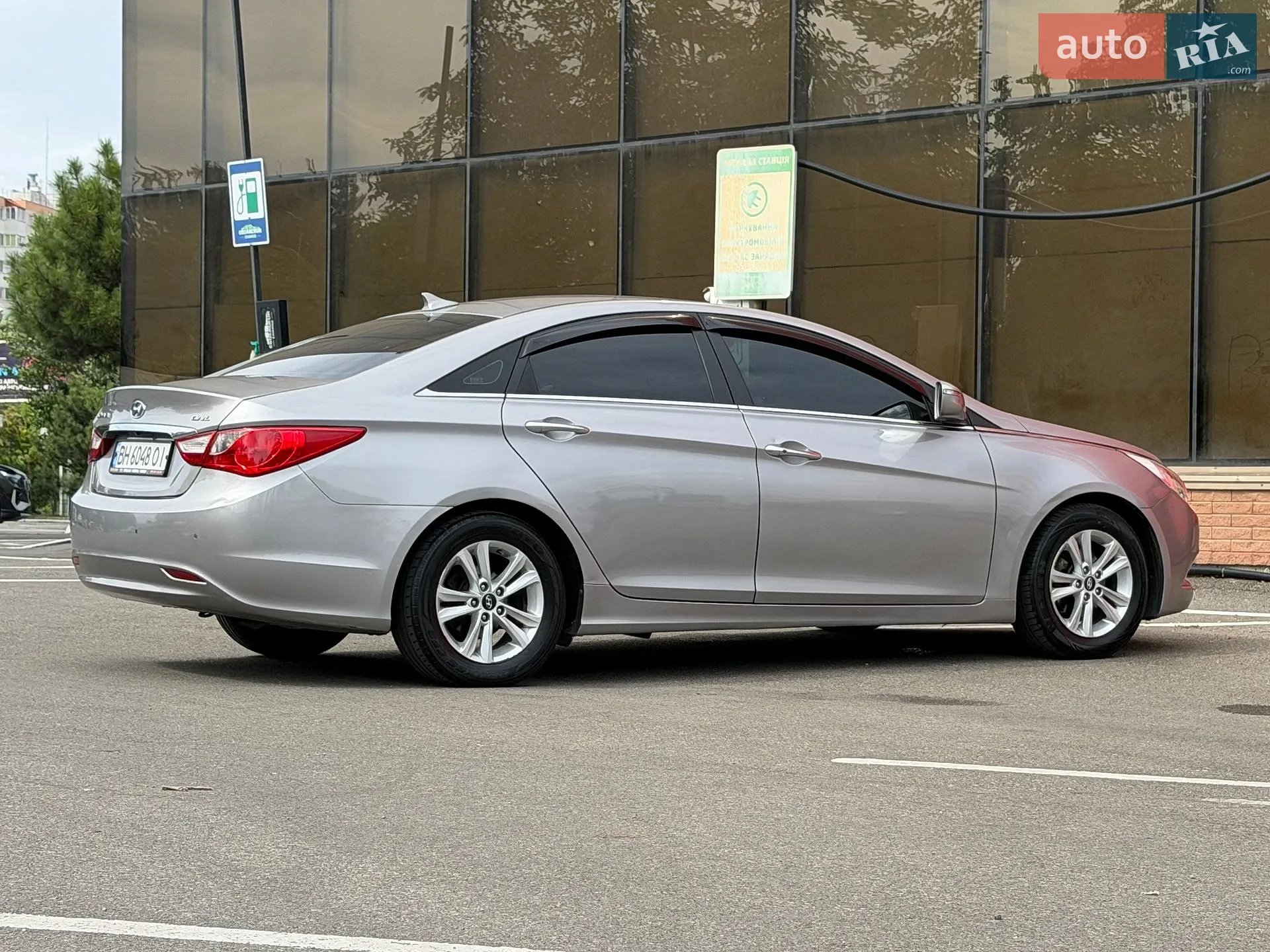 2012 Hyundai Sonata - мініатюра 33
