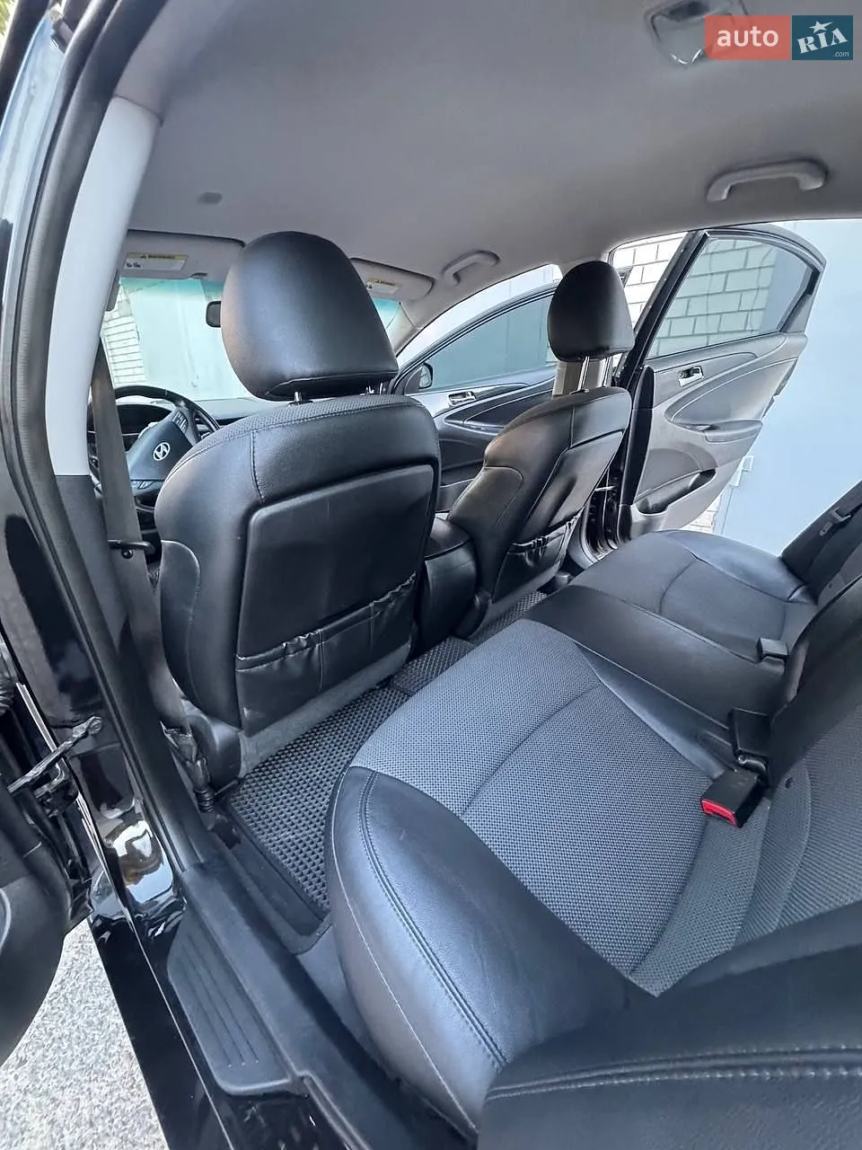 2014 Hyundai Sonata - мініатюра 19