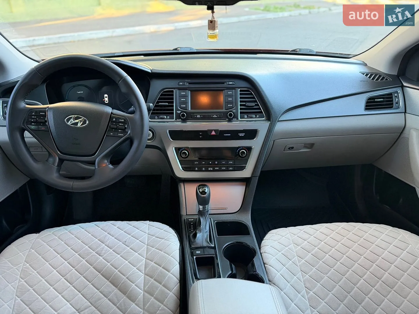 2015 Hyundai Sonata - мініатюра 17