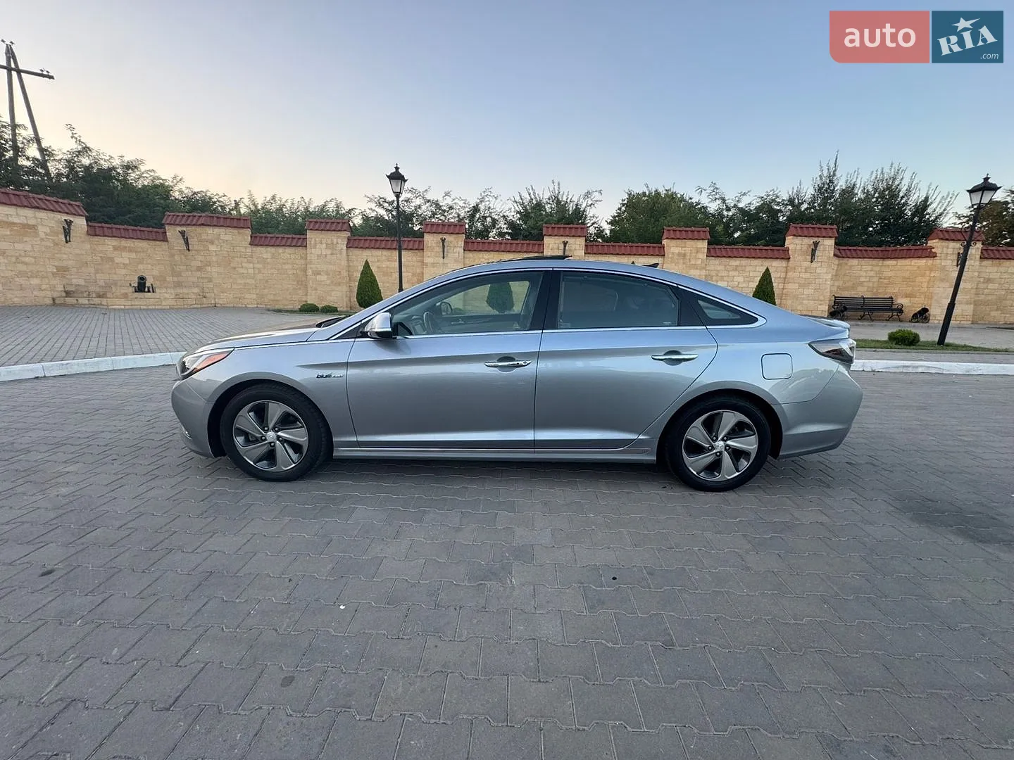 2015 Hyundai Sonata - мініатюра 26