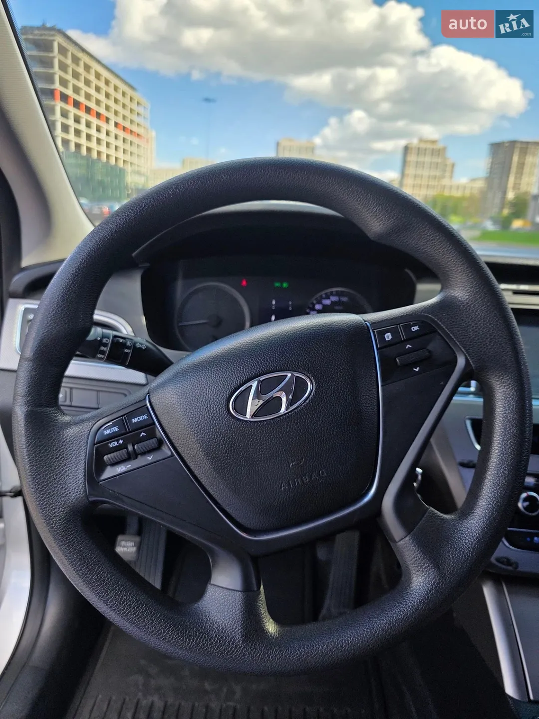 2015 Hyundai Sonata - мініатюра 12