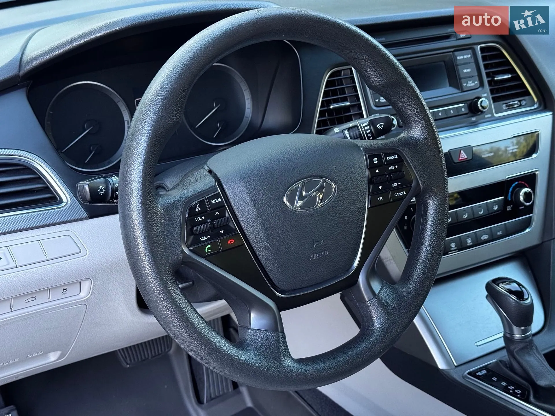 2016 Hyundai Sonata - мініатюра 24