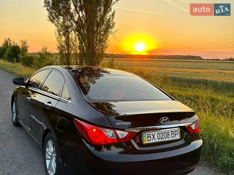 Hyundai Sonata 2011