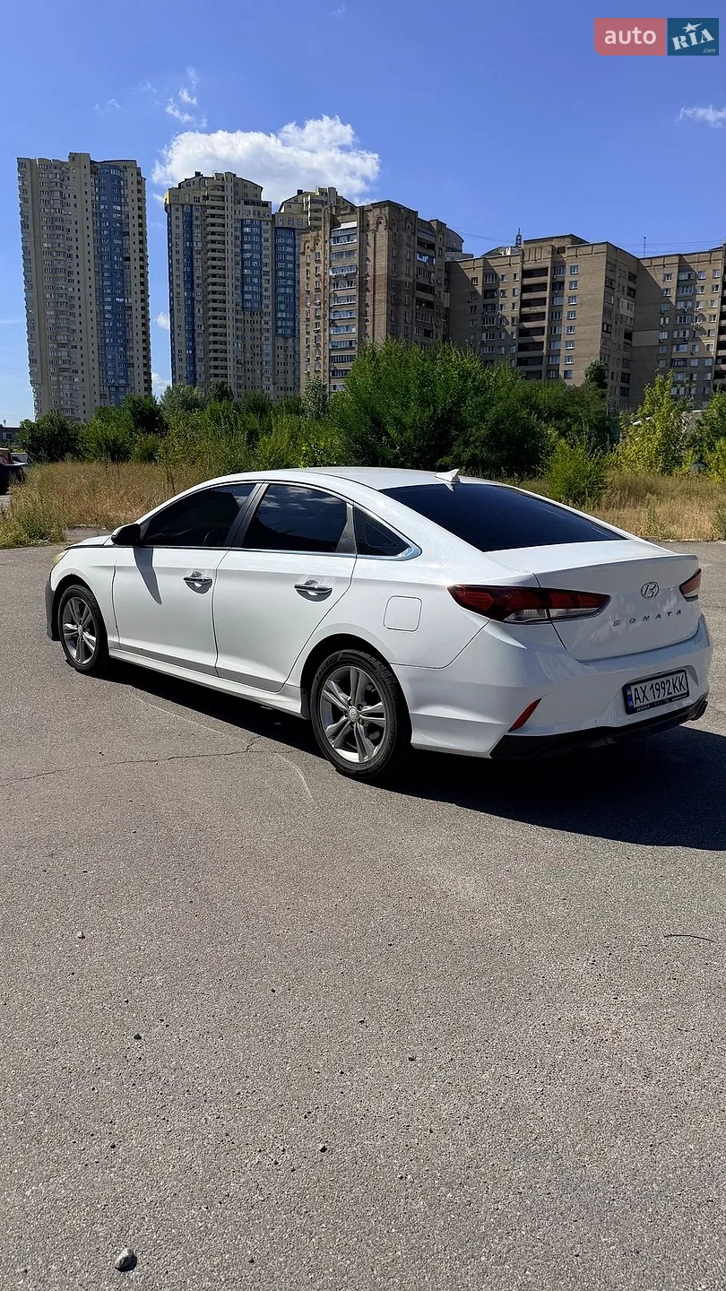 2017 Hyundai Sonata - мініатюра 3