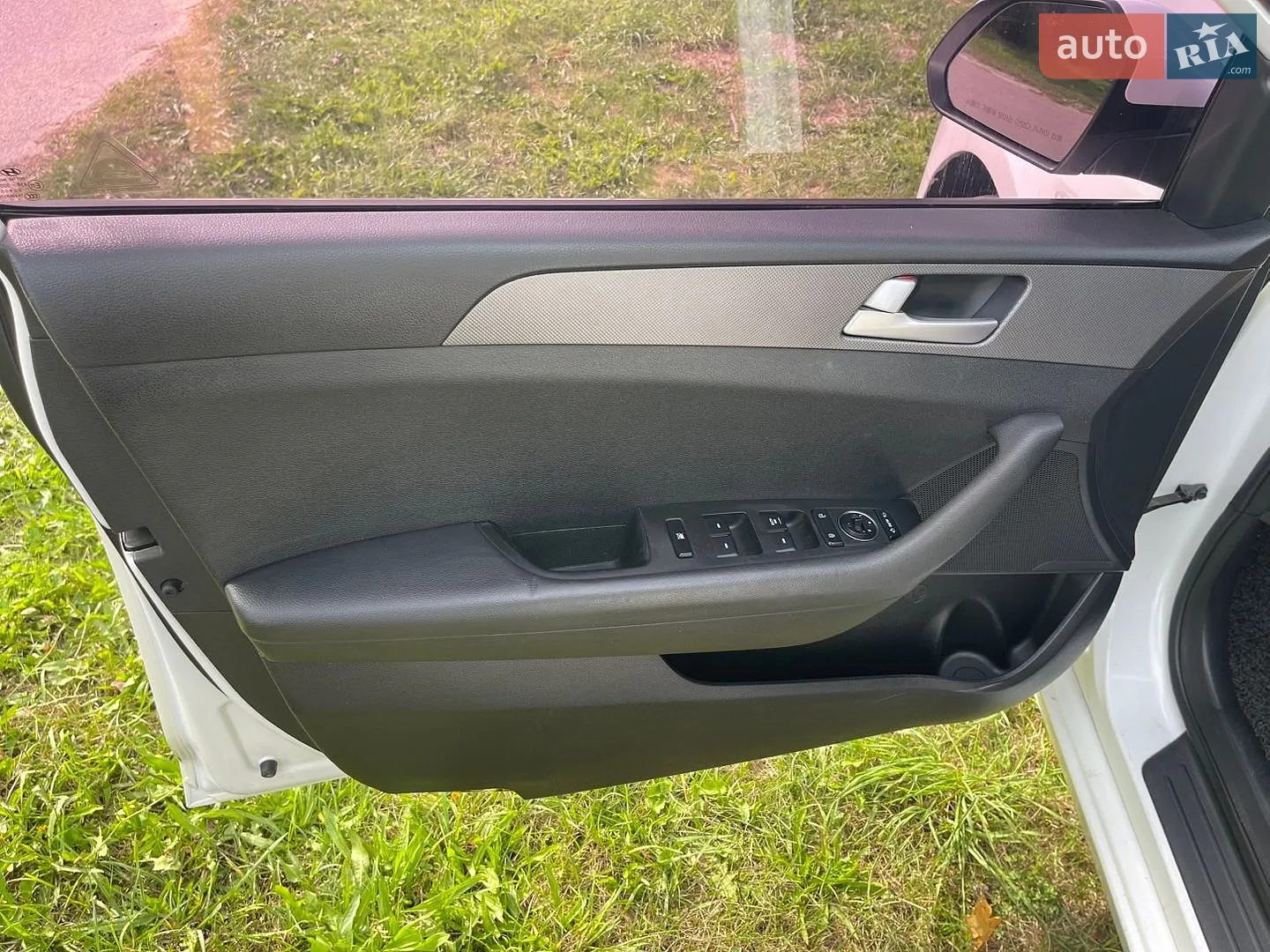 2014 Hyundai Sonata - мініатюра 21