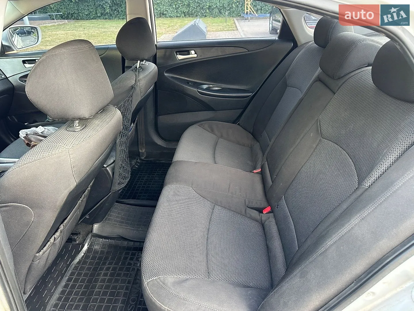 2011 Hyundai Sonata - мініатюра 8
