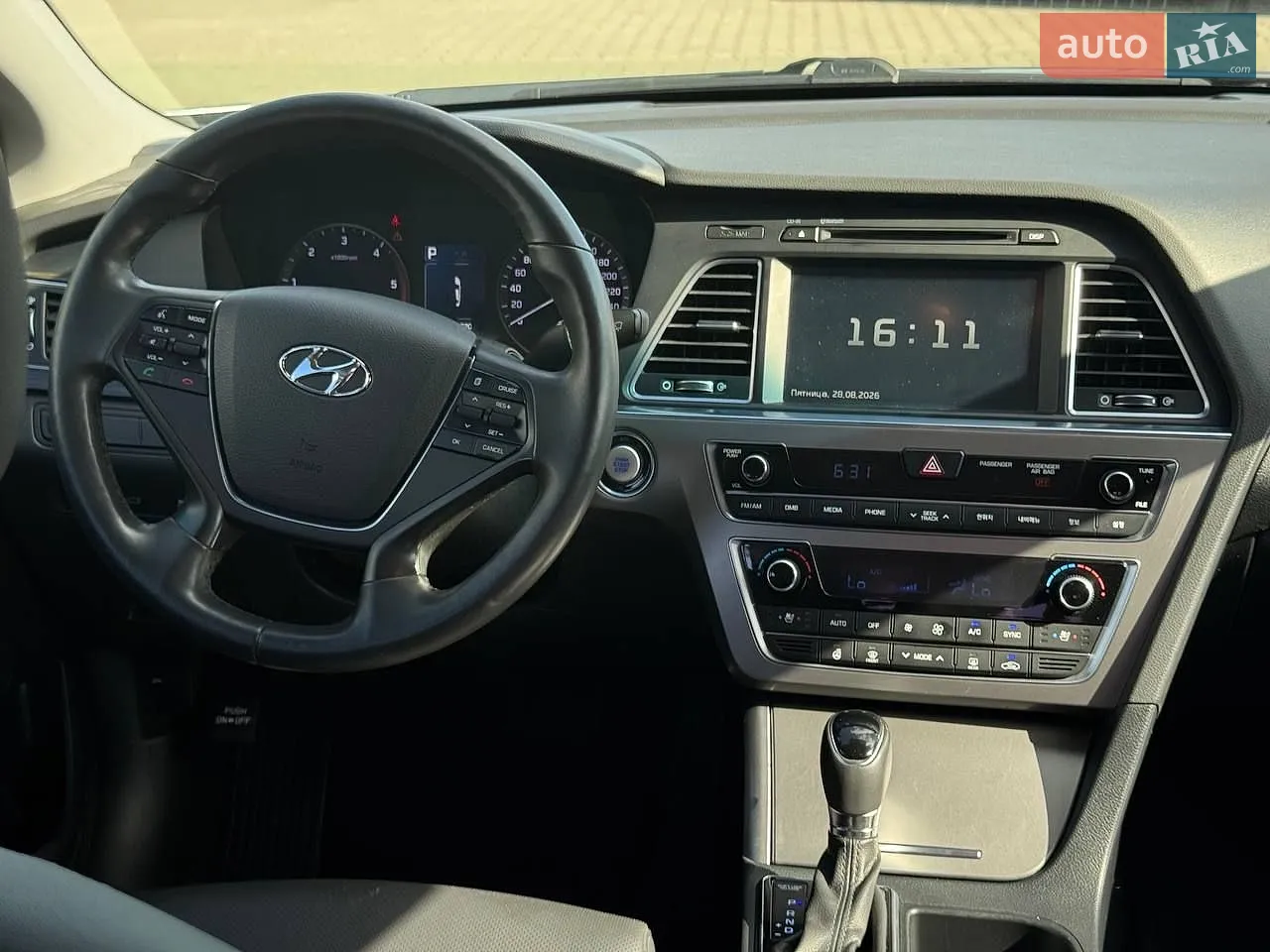 2016 Hyundai Sonata - мініатюра 17