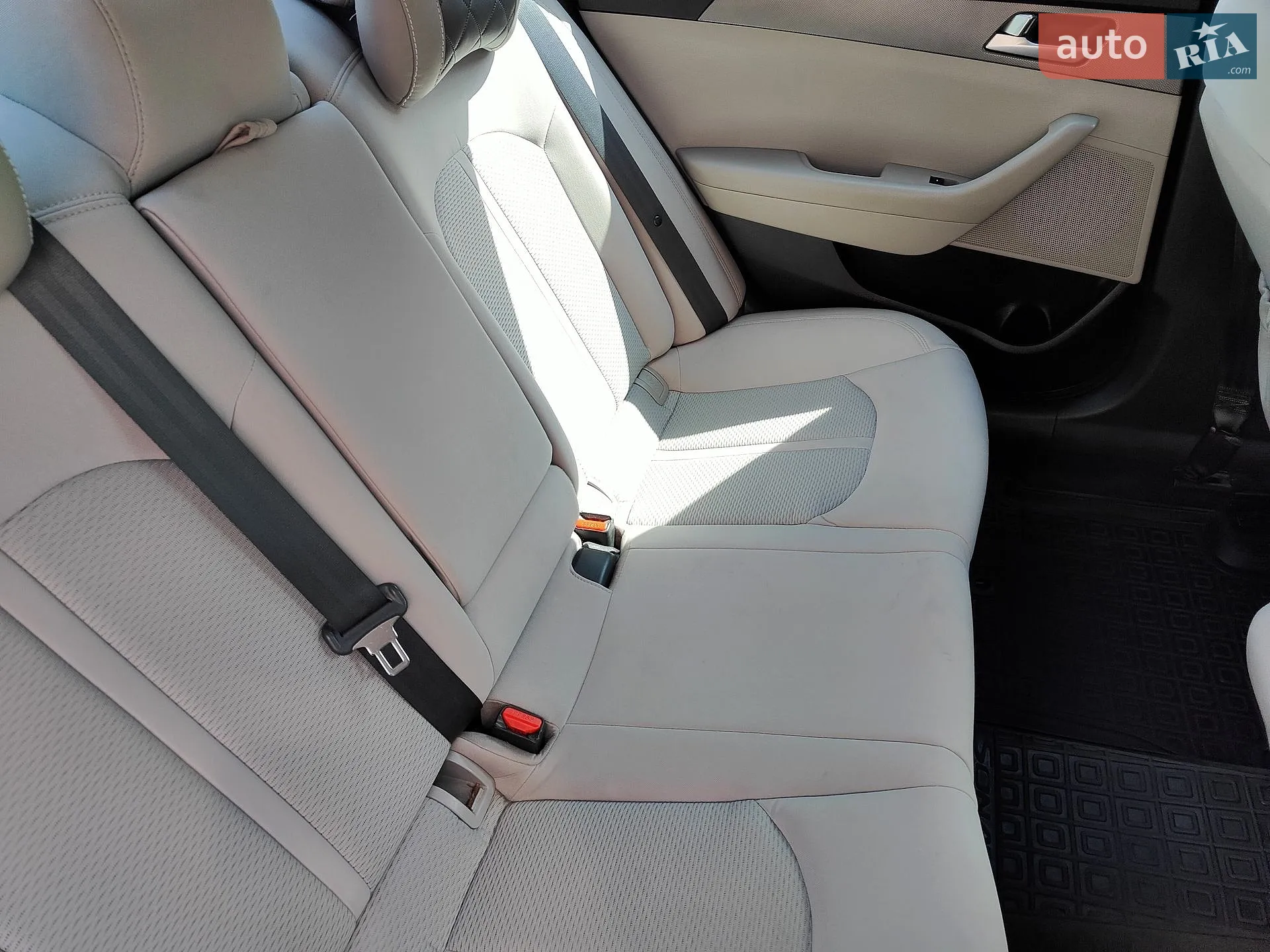 2014 Hyundai Sonata - мініатюра 62