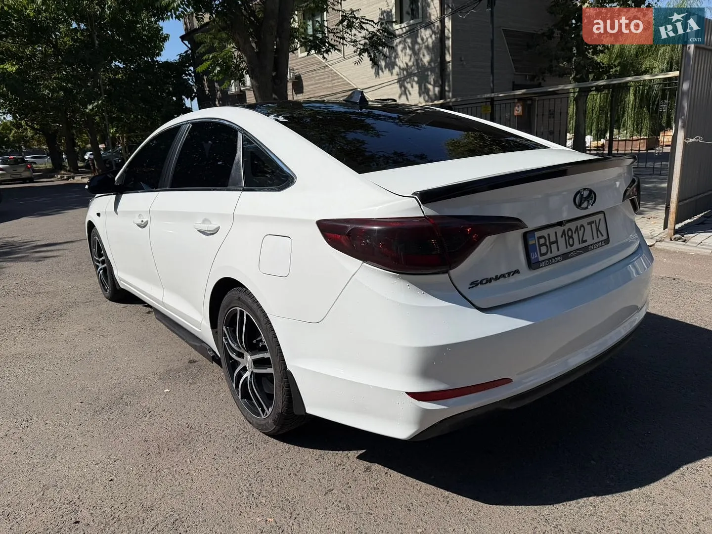 2017 Hyundai Sonata - мініатюра 10