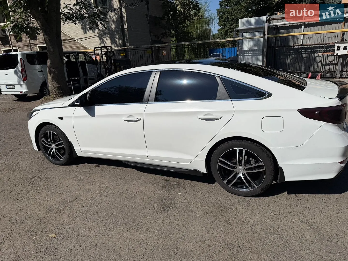 2017 Hyundai Sonata - мініатюра 11