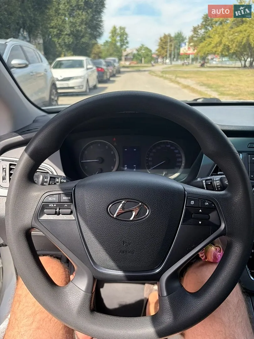 2015 Hyundai Sonata - мініатюра 13