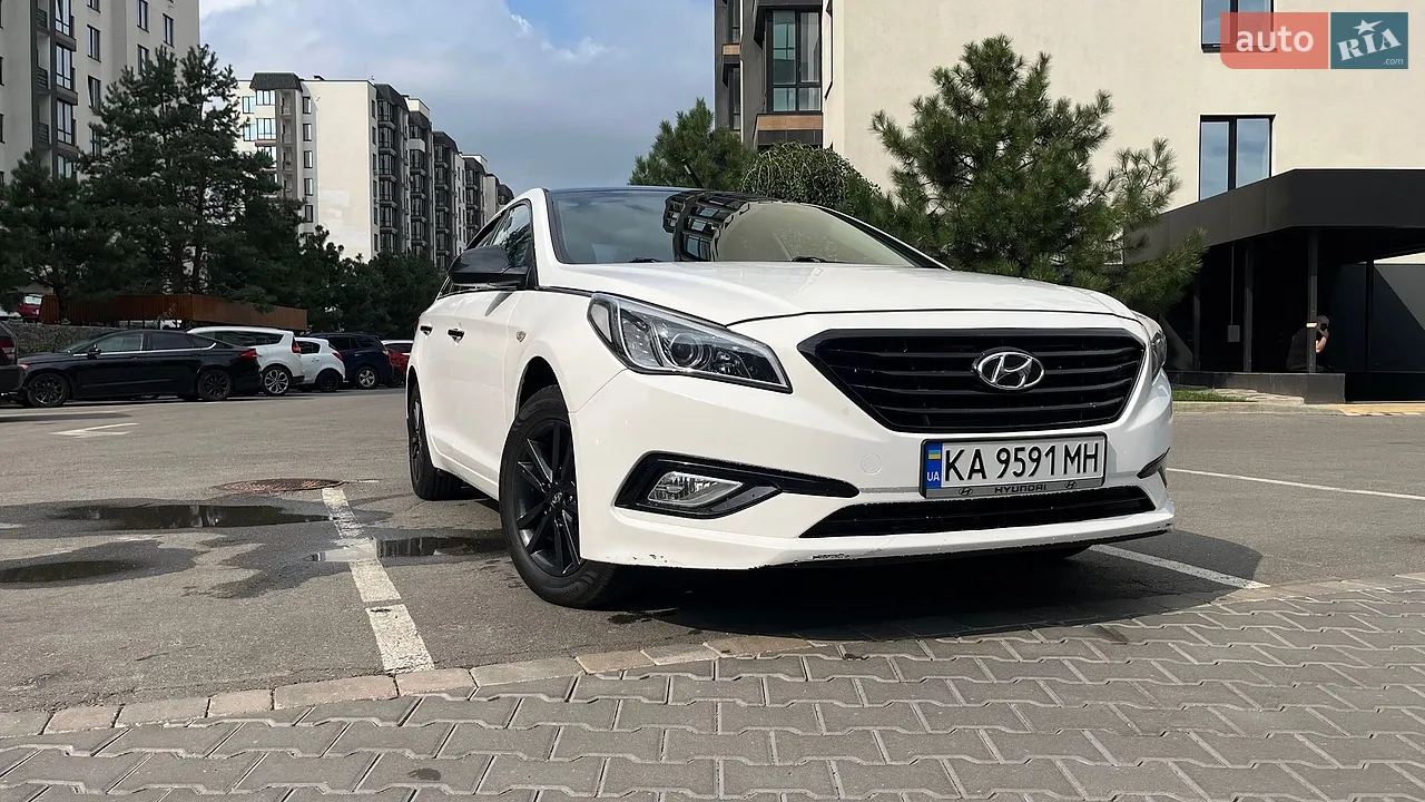 2013 Hyundai Sonata - мініатюра 17