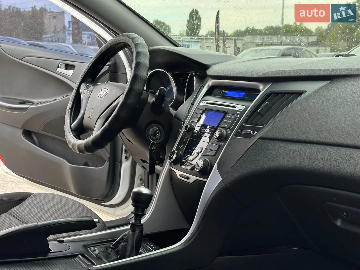2011 Hyundai Sonata - мініатюра 24