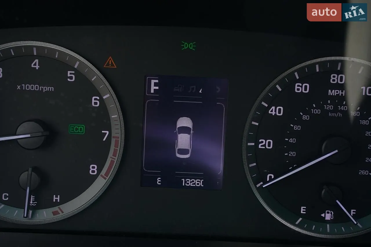 2016 Hyundai Sonata - мініатюра 13