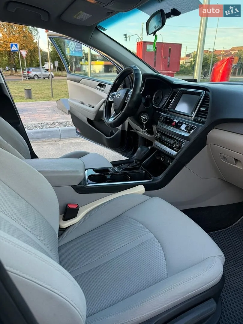 2018 Hyundai Sonata - мініатюра 9