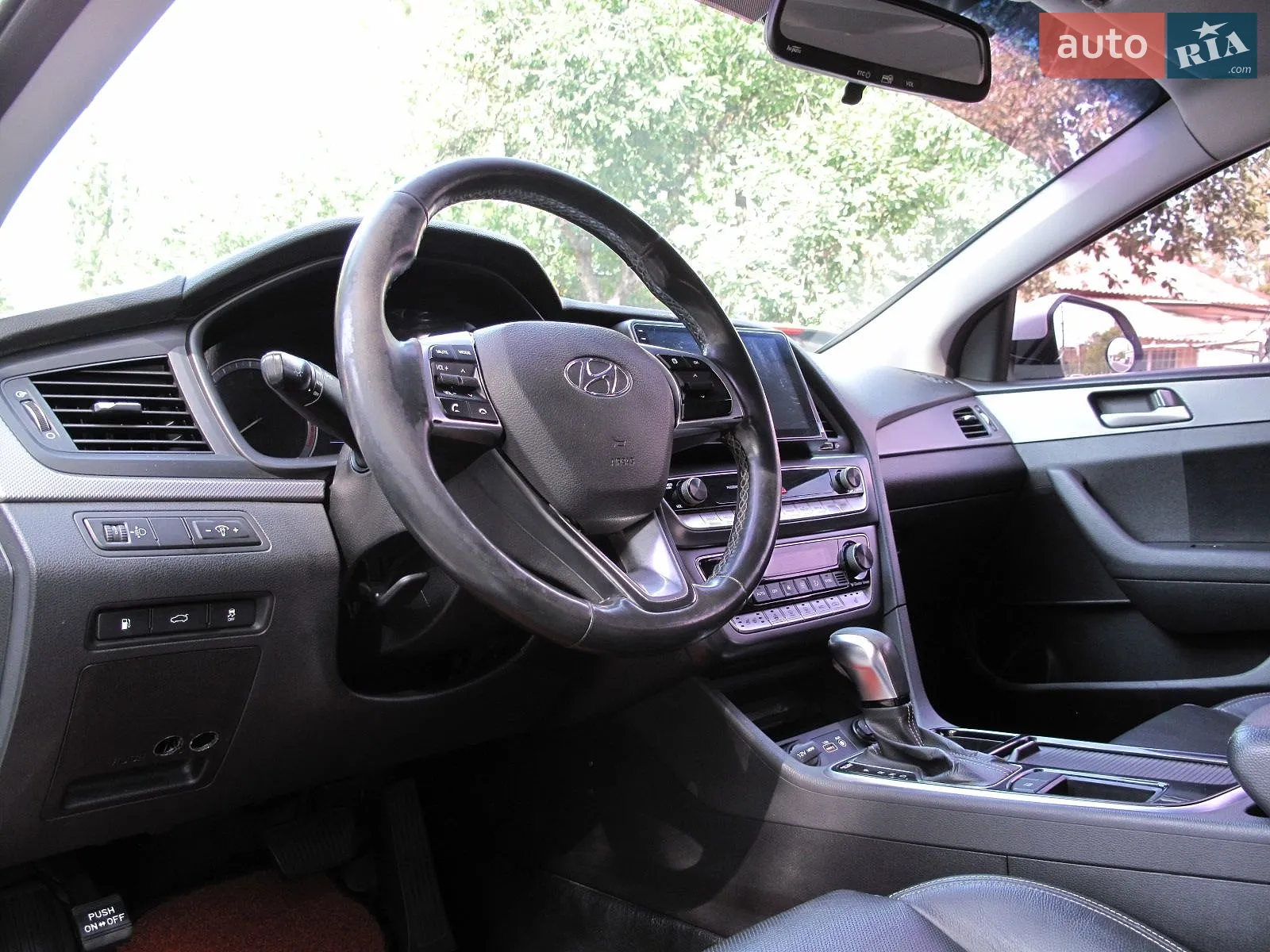2017 Hyundai Sonata - мініатюра 36