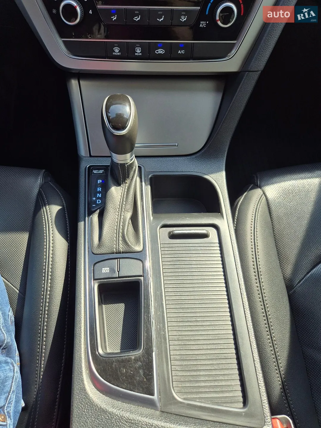 2016 Hyundai Sonata - мініатюра 20