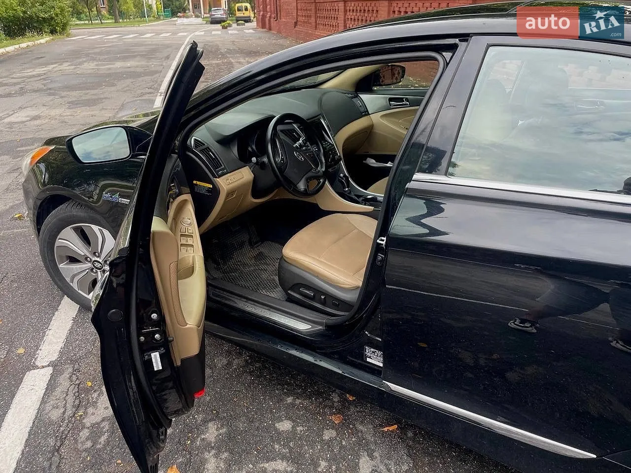 2012 Hyundai Sonata - мініатюра 11
